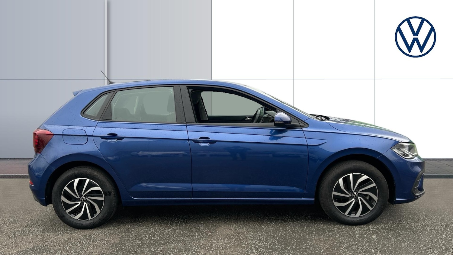 Used Volkswagen Polo 2024 for sale - 77323810: Photo 4