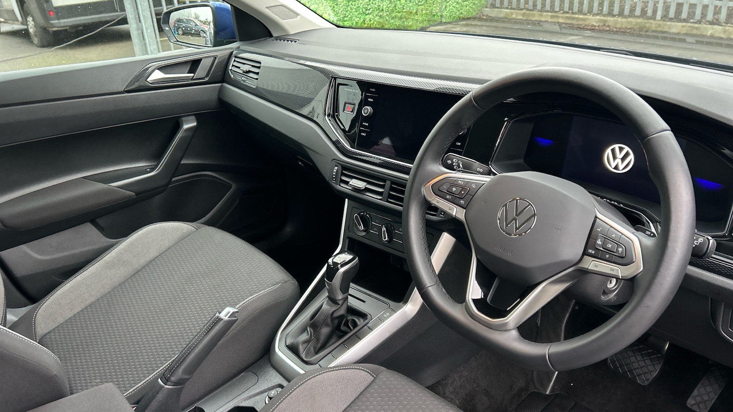 Used Volkswagen Polo 2024 for sale - 77323810: Photo 6