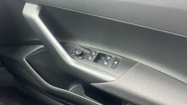 Used Volkswagen Polo 2023 for sale - 76075752: Photo 19
