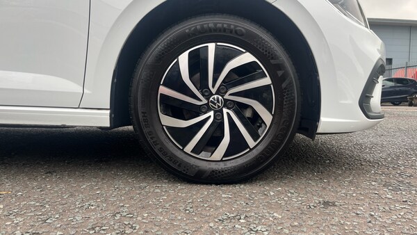 Used Volkswagen Polo 2023 for sale - 76075752: Photo 5