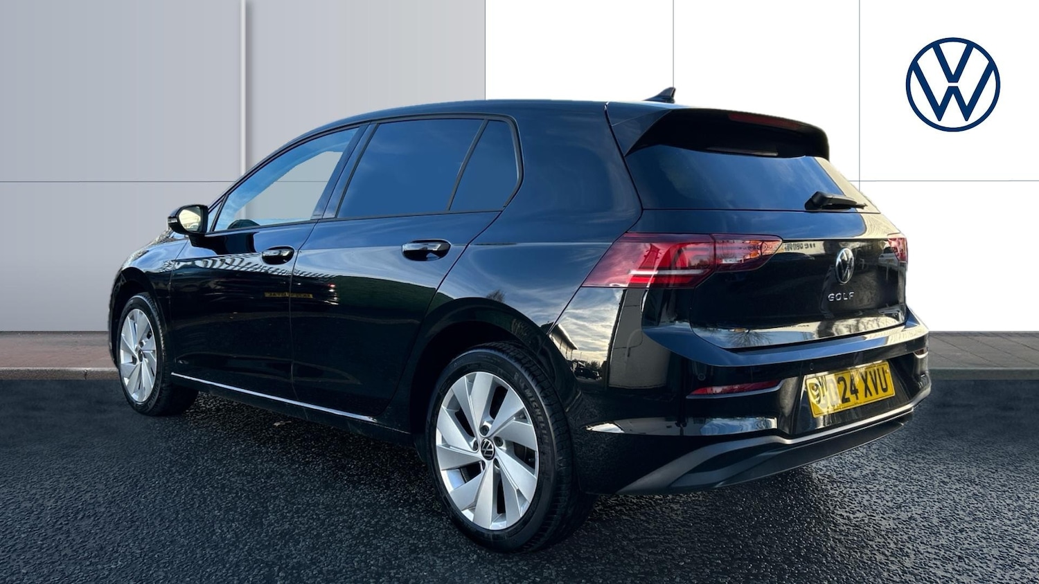 Used Volkswagen Golf 2024 for sale - 76683983: Photo 3