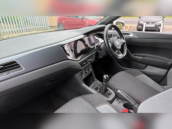 Used Volkswagen Polo 2019 for sale - 78869987: Photo