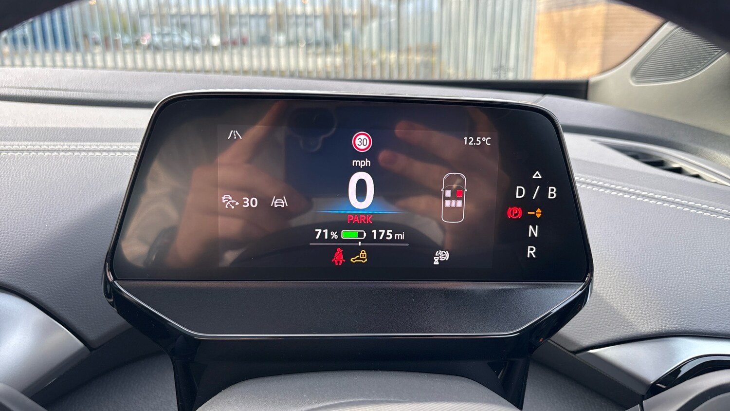 Used Volkswagen ID.4 2025 for sale - 77945282: Photo 11