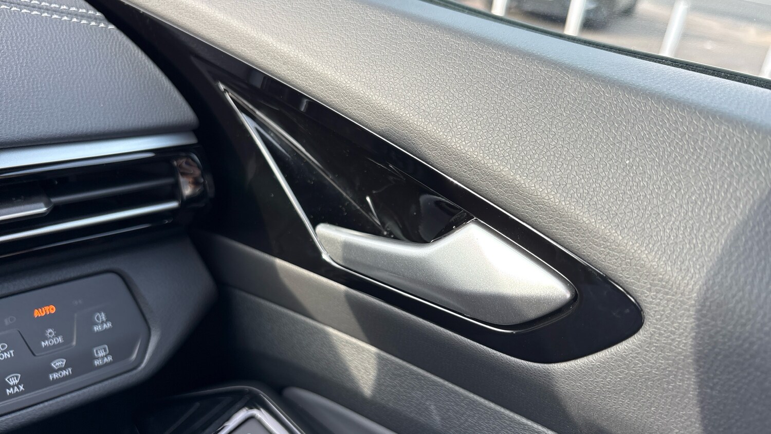 Used Volkswagen ID.4 2025 for sale - 77945282: Photo 37