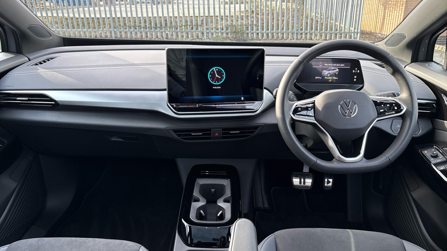 Used Volkswagen ID.4 2025 for sale - 77945282: Photo 9