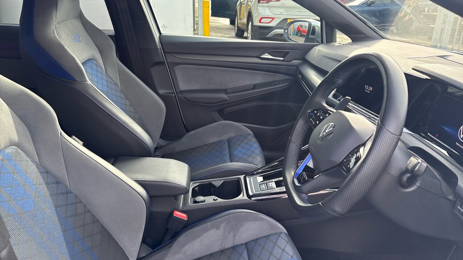 Used Volkswagen Golf 2023 for sale - 77945290: Photo 15