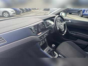 Used Volkswagen Polo 2020 for sale - 76127098: Photo 2