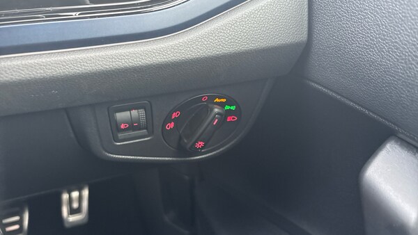 Used Volkswagen Polo 2020 for sale - 76127098: Photo 35