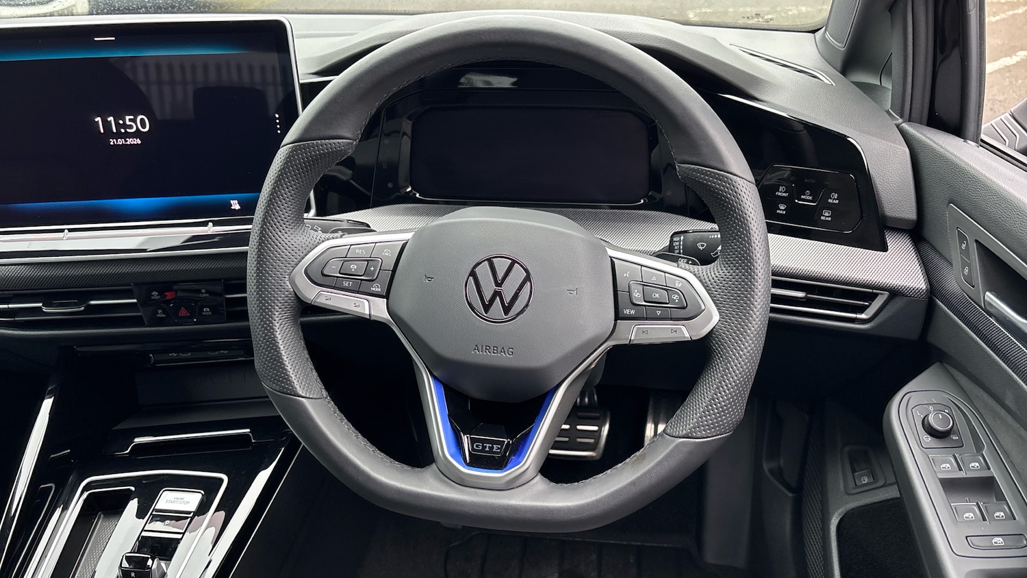 Used Volkswagen Golf 2025 for sale - 77323809: Photo 10