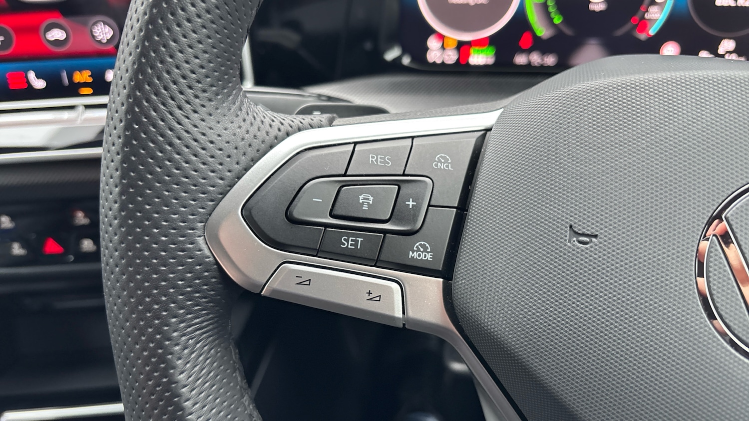 Used Volkswagen Golf 2025 for sale - 77323809: Photo 17