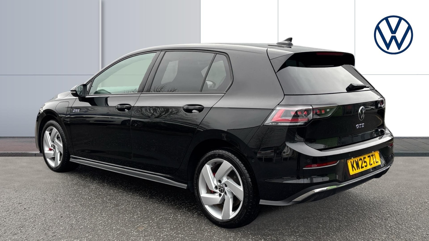 Used Volkswagen Golf 2025 for sale - 77323809: Photo 3