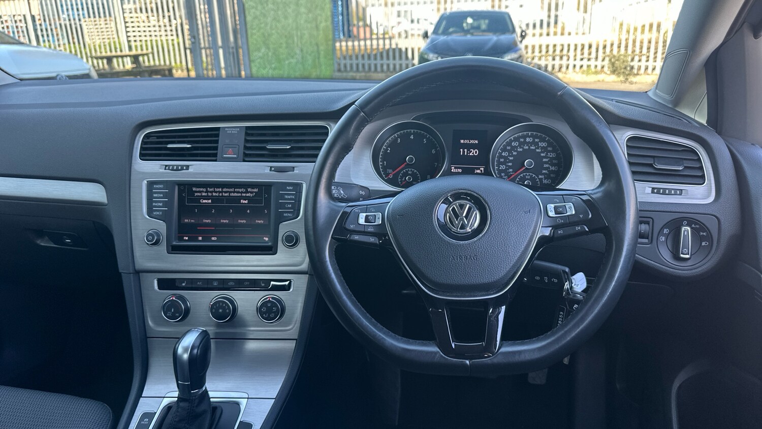 Used Volkswagen Golf 2016 for sale - 77997435: Photo 10