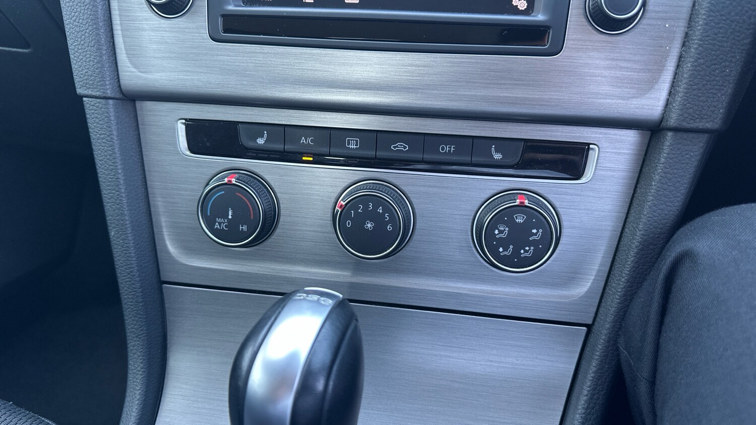 Used Volkswagen Golf 2016 for sale - 77997435: Photo 13