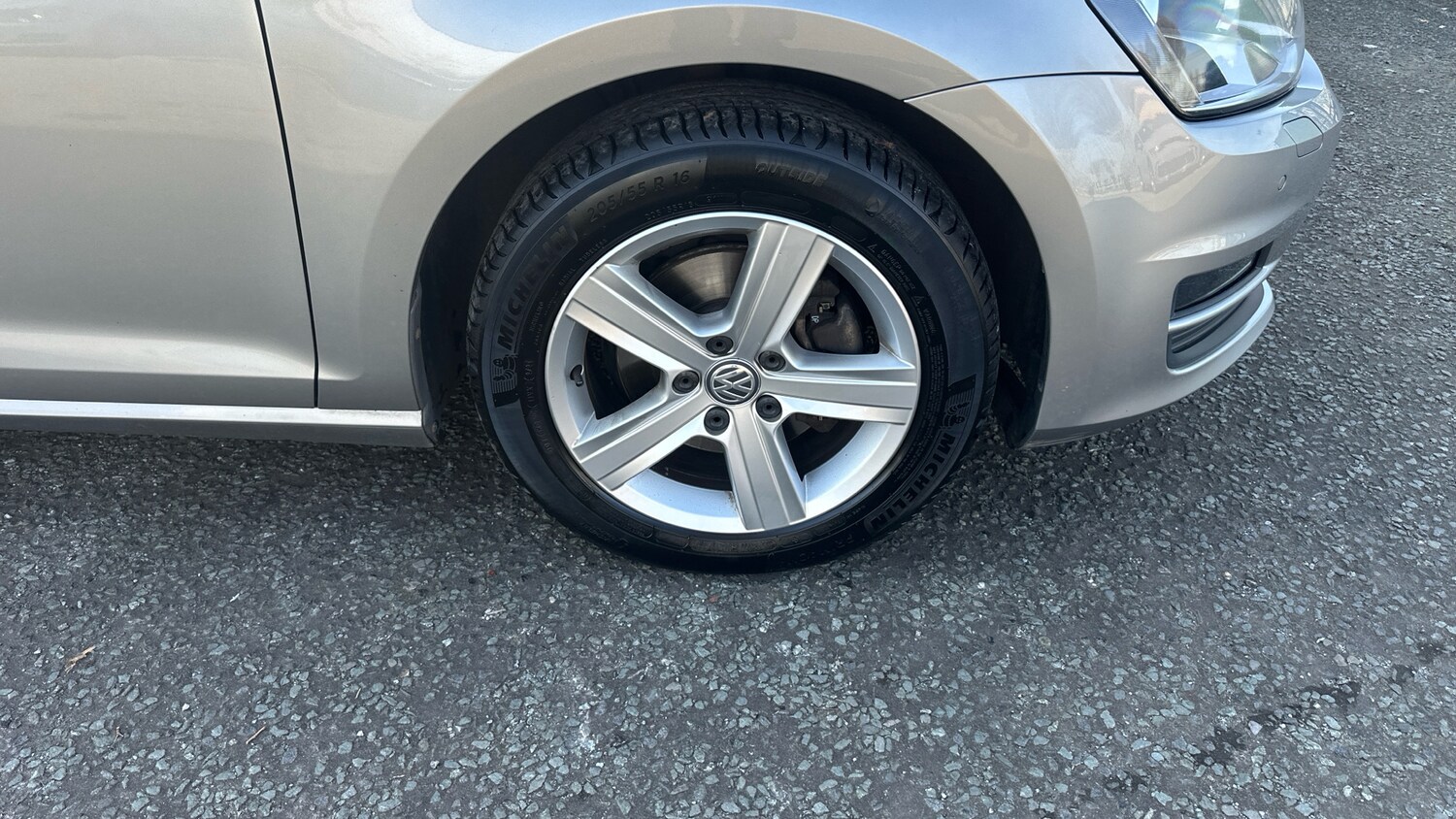 Used Volkswagen Golf 2016 for sale - 77997435: Photo 24