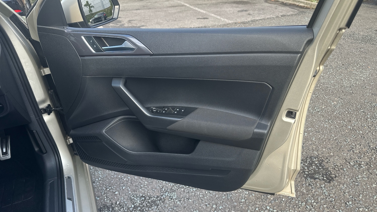 Used Volkswagen Polo 2018 for sale - 76980744: Photo 19