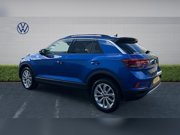 Used Volkswagen T-Roc 2025 for sale - 78542310: Photo