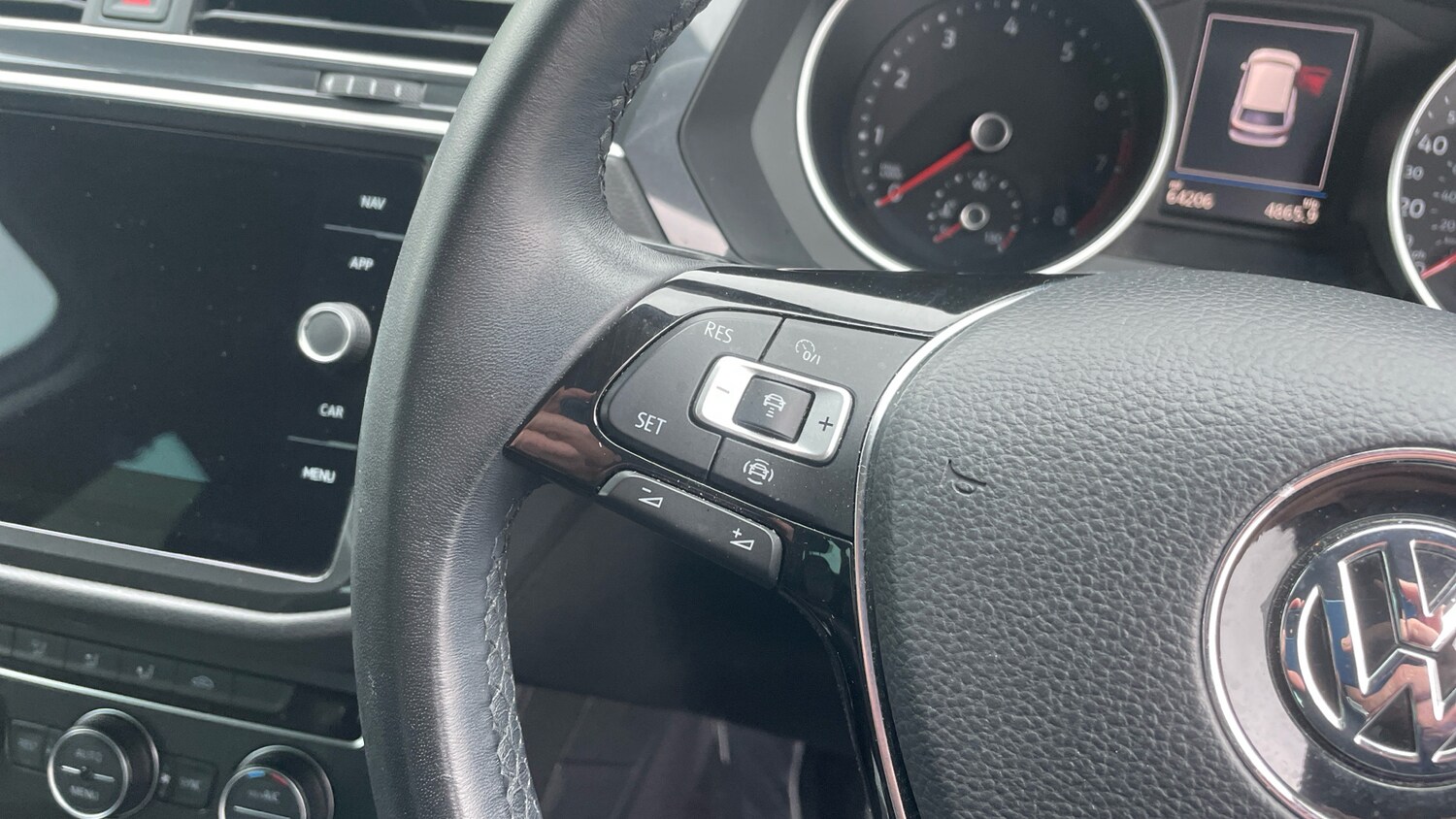 Used Volkswagen Tiguan 2020 for sale - 77460197: Photo 17