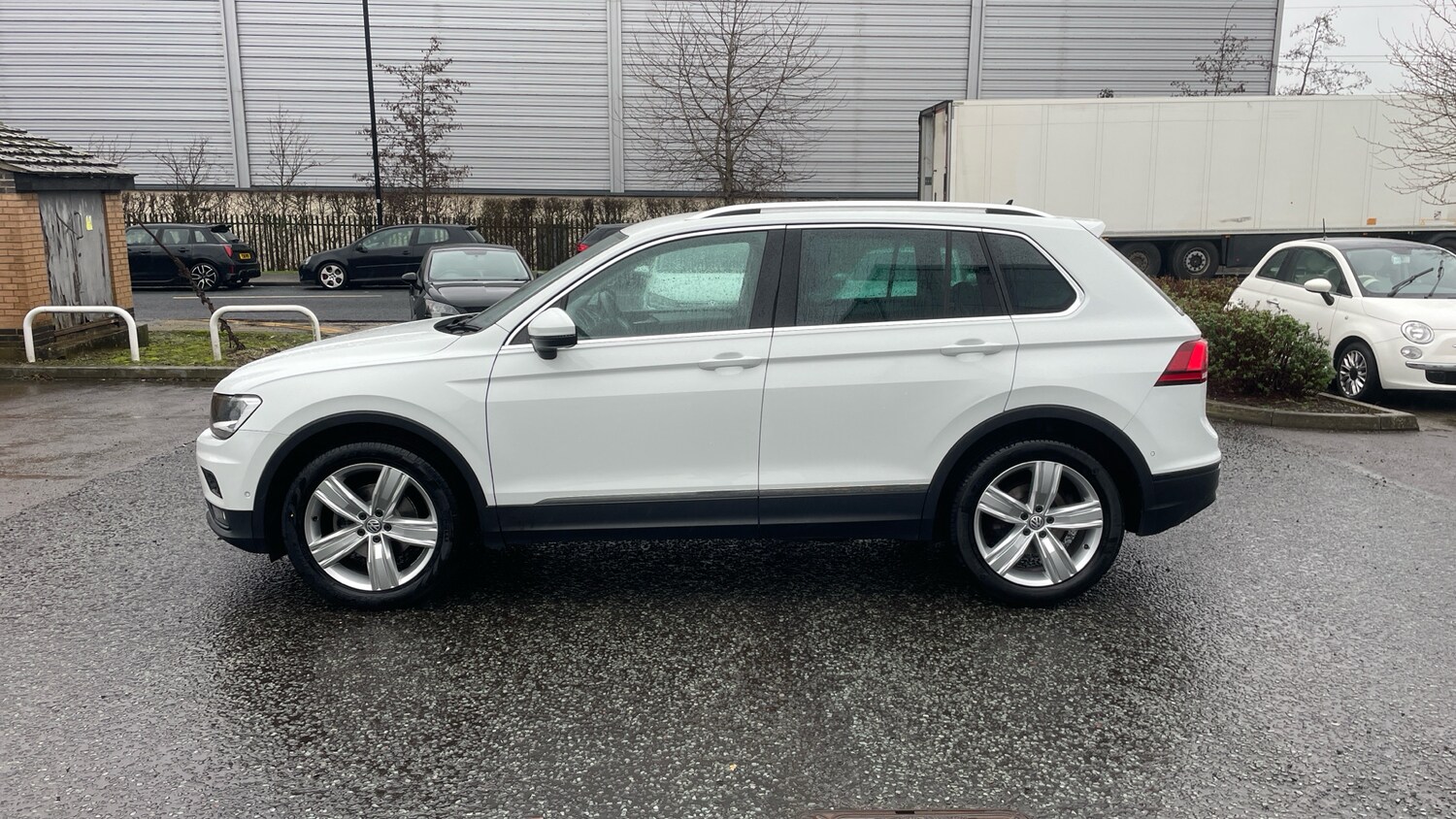 Used Volkswagen Tiguan 2020 for sale - 77460197: Photo 35