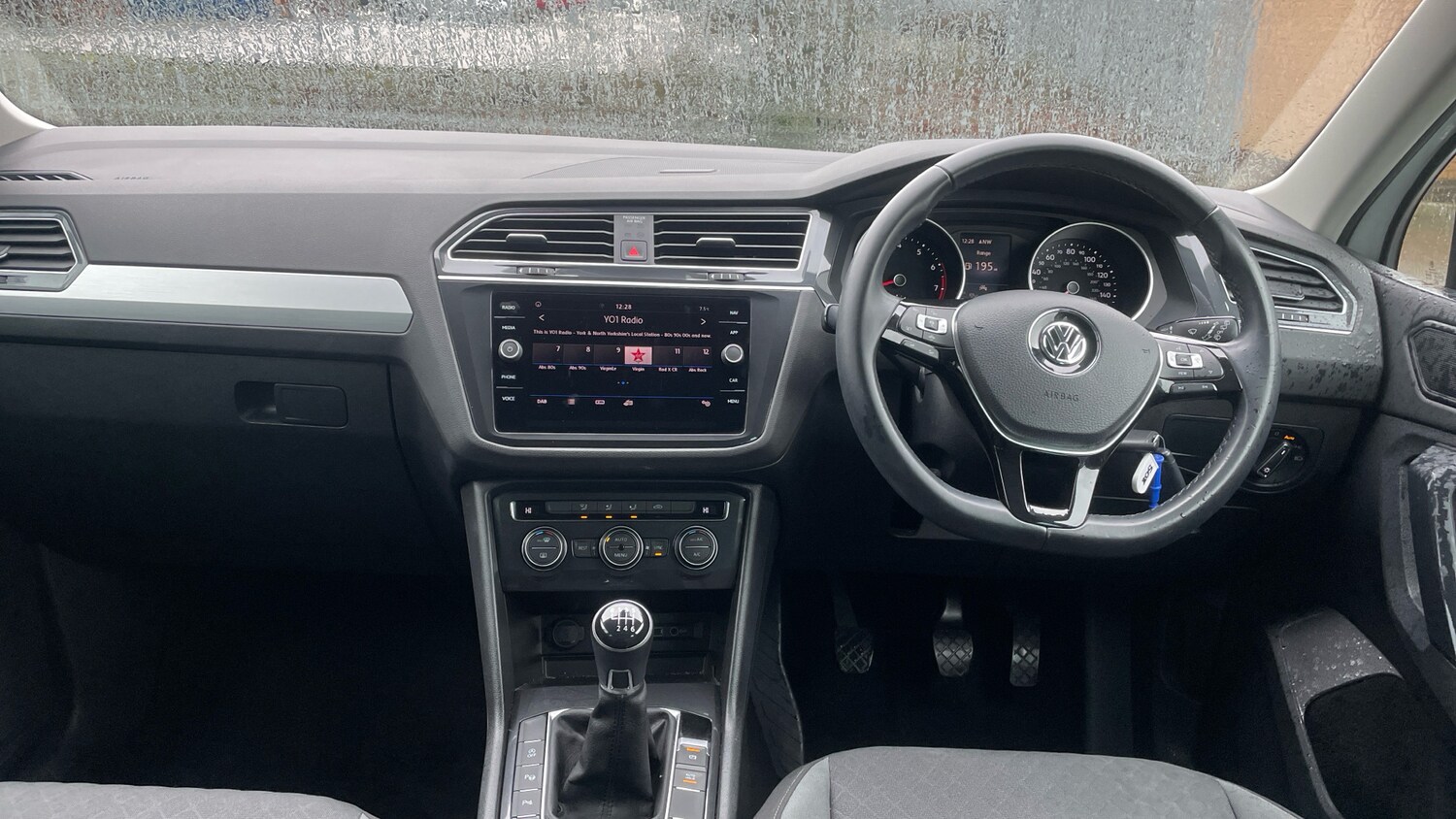 Used Volkswagen Tiguan 2020 for sale - 77460197: Photo 9