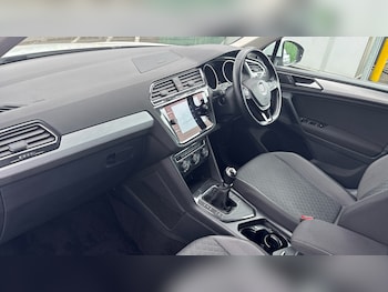 Used Volkswagen Tiguan 2018 for sale - 78039169: Photo