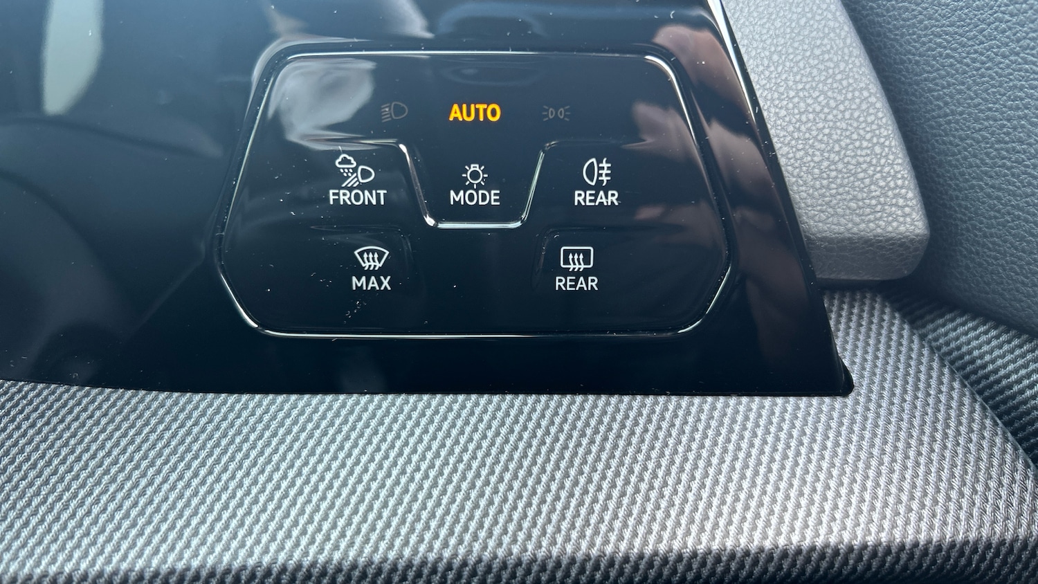 Used Volkswagen Golf 2025 for sale - 76391200: Photo 33