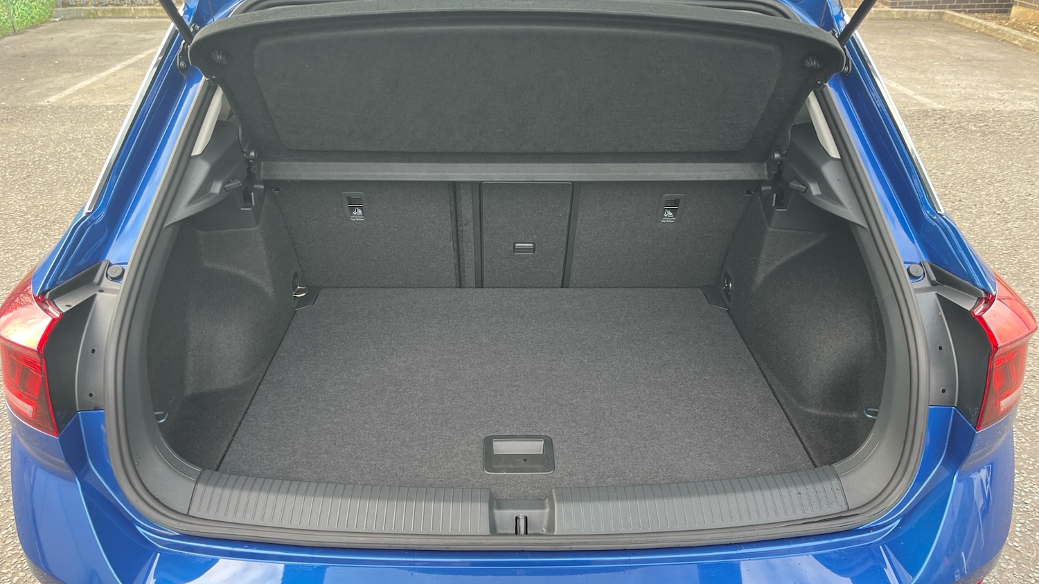 Used Volkswagen T-Roc 2024 for sale - 78039165: Photo 20