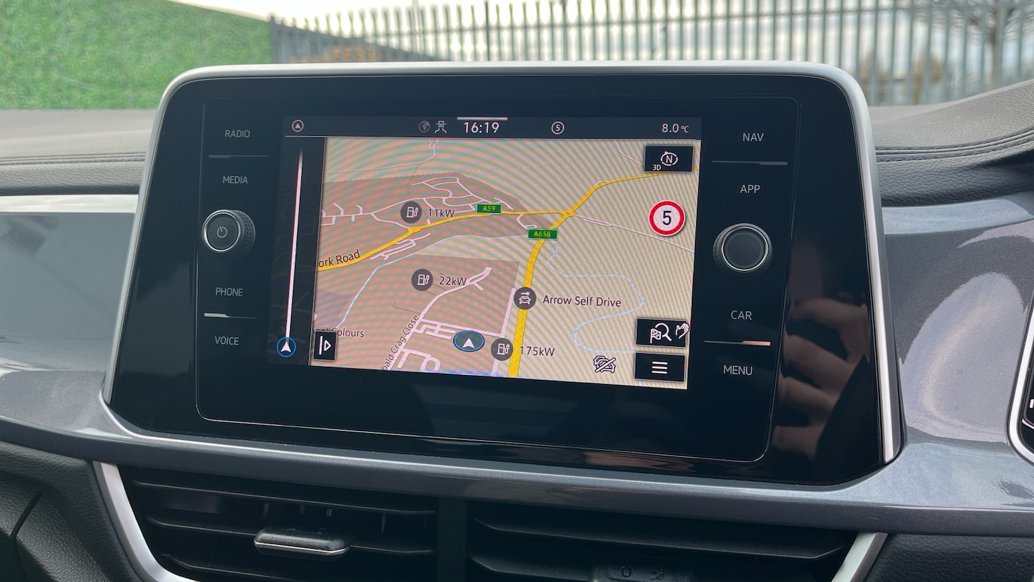 Used Volkswagen T-Roc 2024 for sale - 78039165: Photo 39