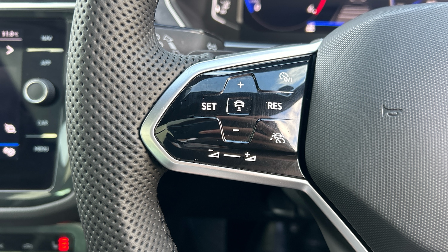 Used Volkswagen Tiguan 2022 for sale - 76892828: Photo 17