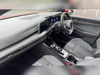 Used Volkswagen Golf 2022 for sale - 77460192: Photo