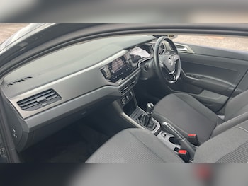 Used Volkswagen Polo 2020 for sale - 78064356: Photo