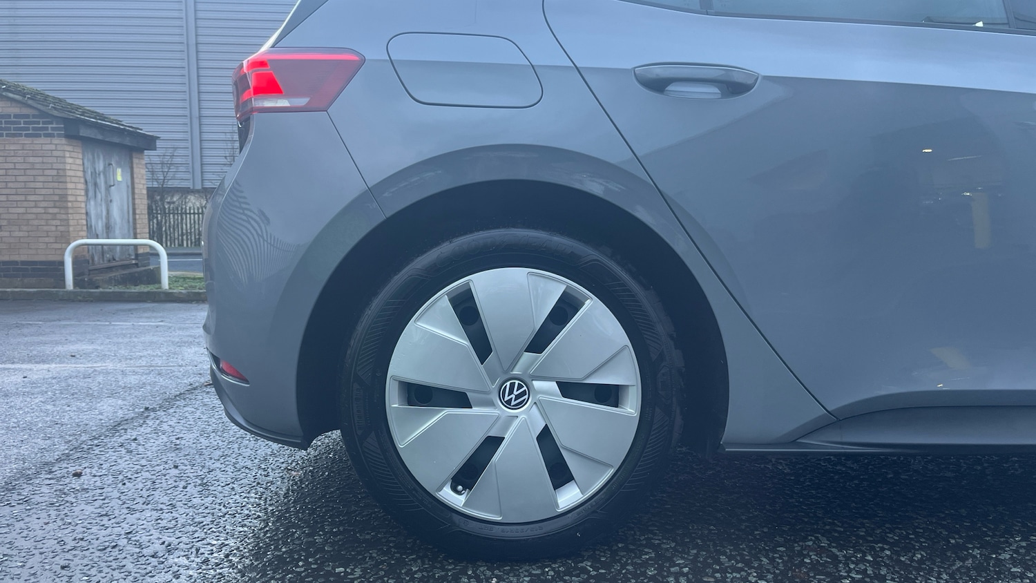 Used Volkswagen ID.3 2025 for sale - 77063814: Photo 5