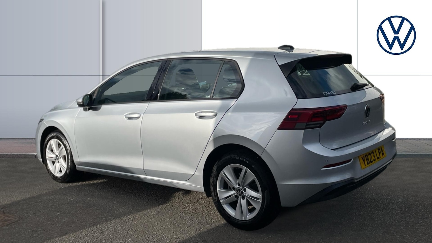 Used Volkswagen Golf 2023 for sale - 76100867: Photo 3