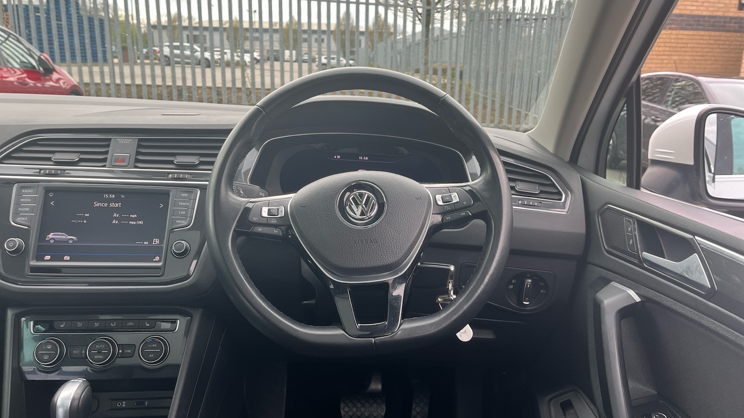 Used Volkswagen Tiguan 2017 for sale - 78133785: Photo 10