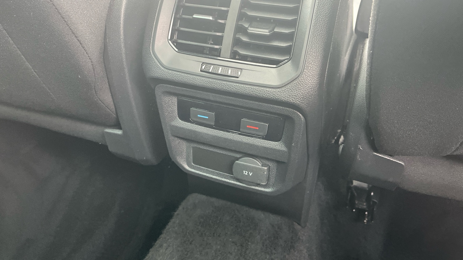 Used Volkswagen Tiguan 2017 for sale - 78133785: Photo 32