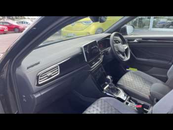 Used Volkswagen T-Roc 2024 for sale - 74854485: Photo