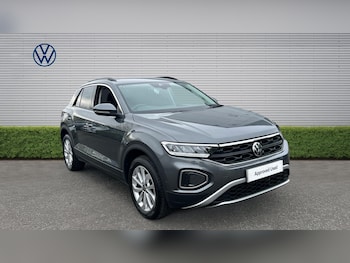 Used Volkswagen T-Roc 2025 for sale - 78182711: Photo
