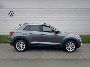 Used Volkswagen T-Roc 2025 for sale - 78182711: Photo