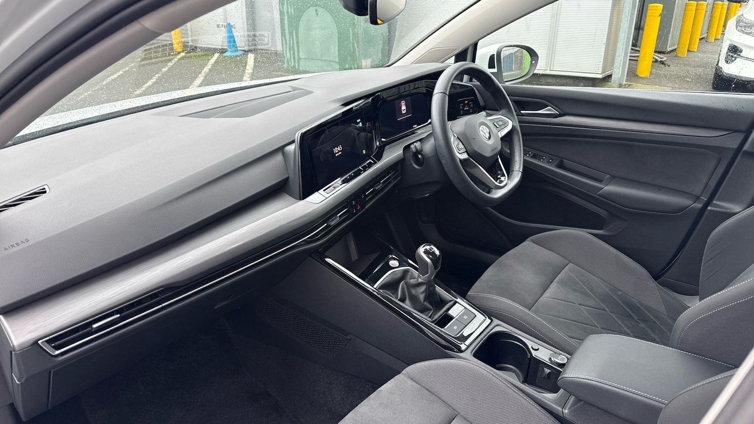 Used Volkswagen Golf 2023 for sale - 77569328: Photo 2