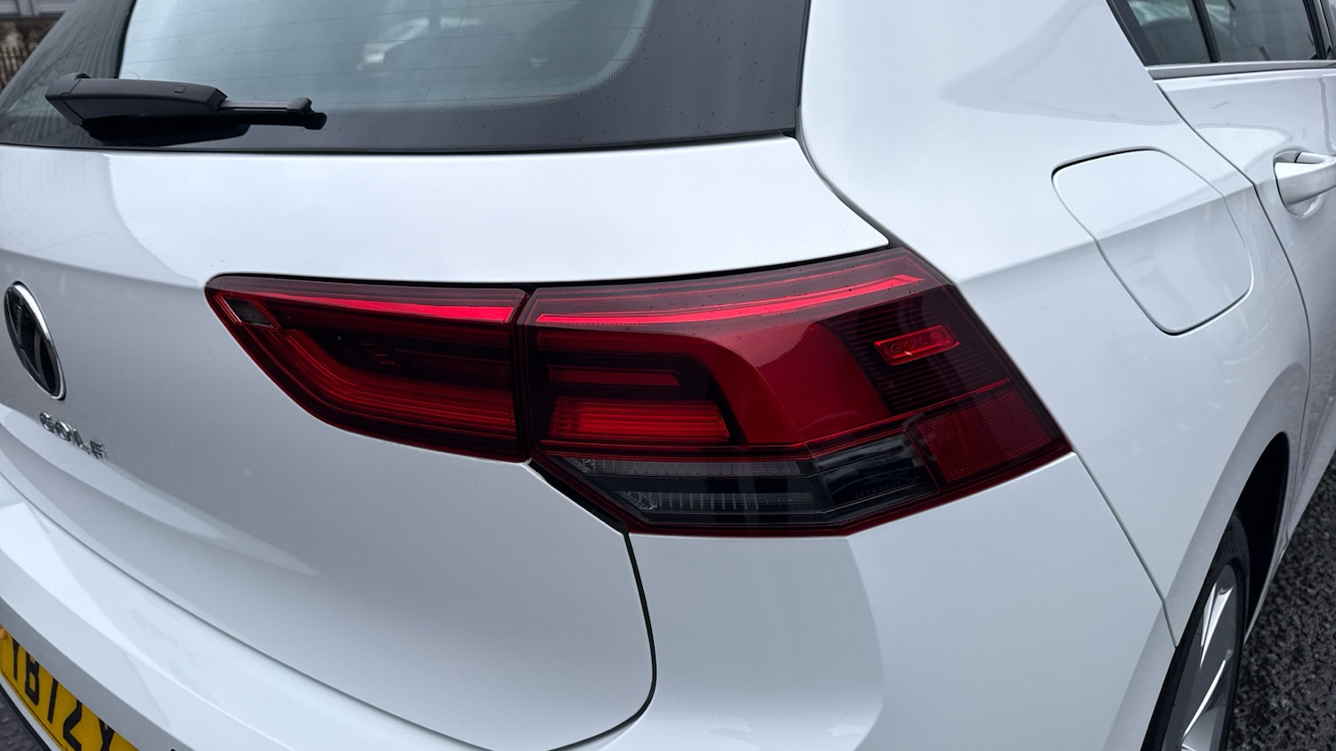 Used Volkswagen Golf 2023 for sale - 77569328: Photo 24