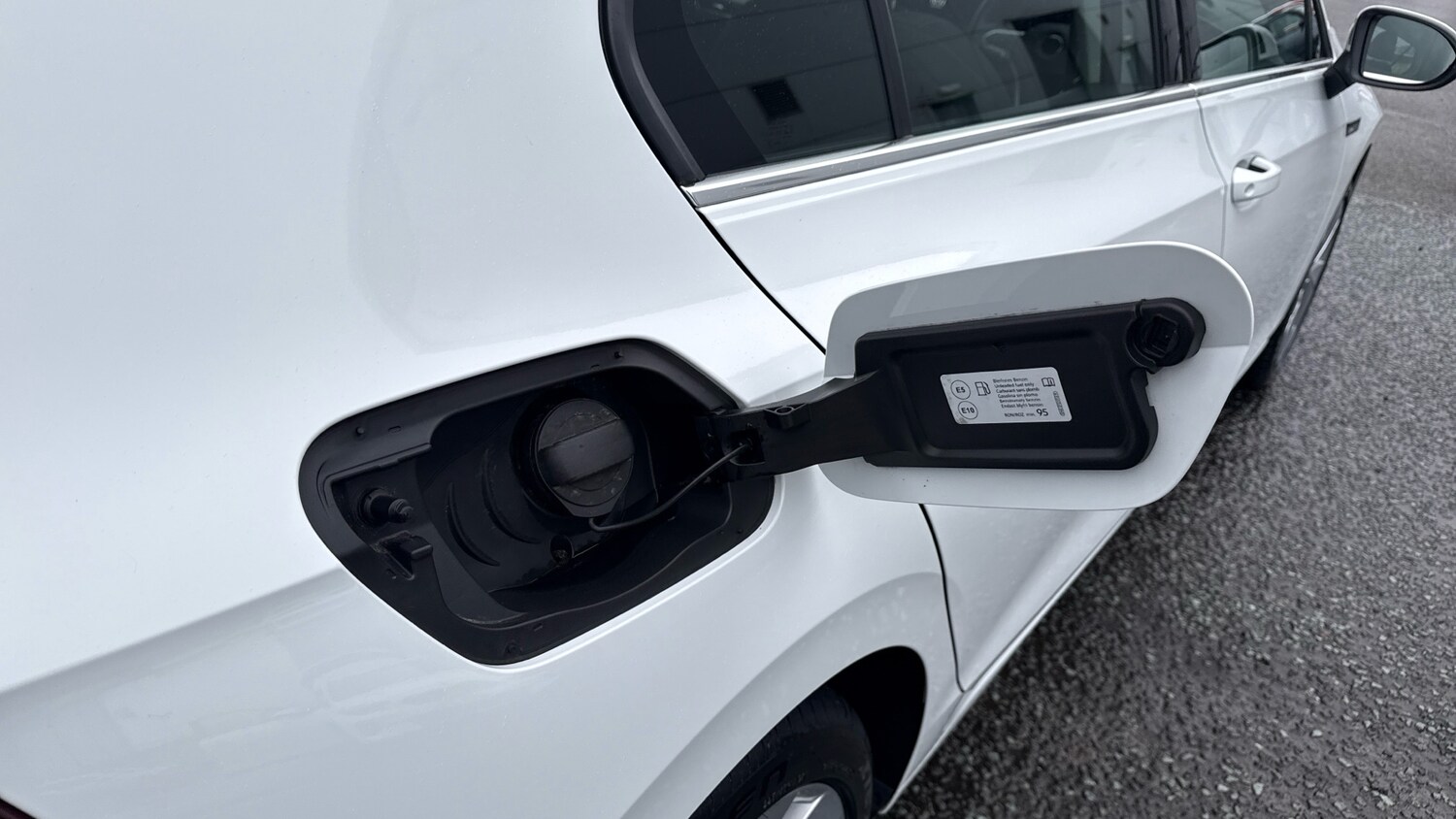 Used Volkswagen Golf 2023 for sale - 77569328: Photo 39