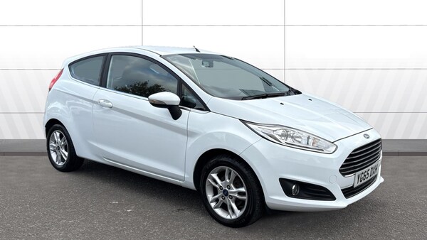 Used Ford Fiesta 2015 for sale - 76219051: Photo 1