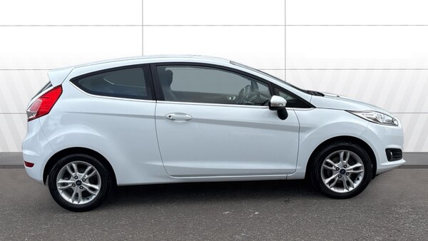 Used Ford Fiesta 2015 for sale - 76219051: Photo 5