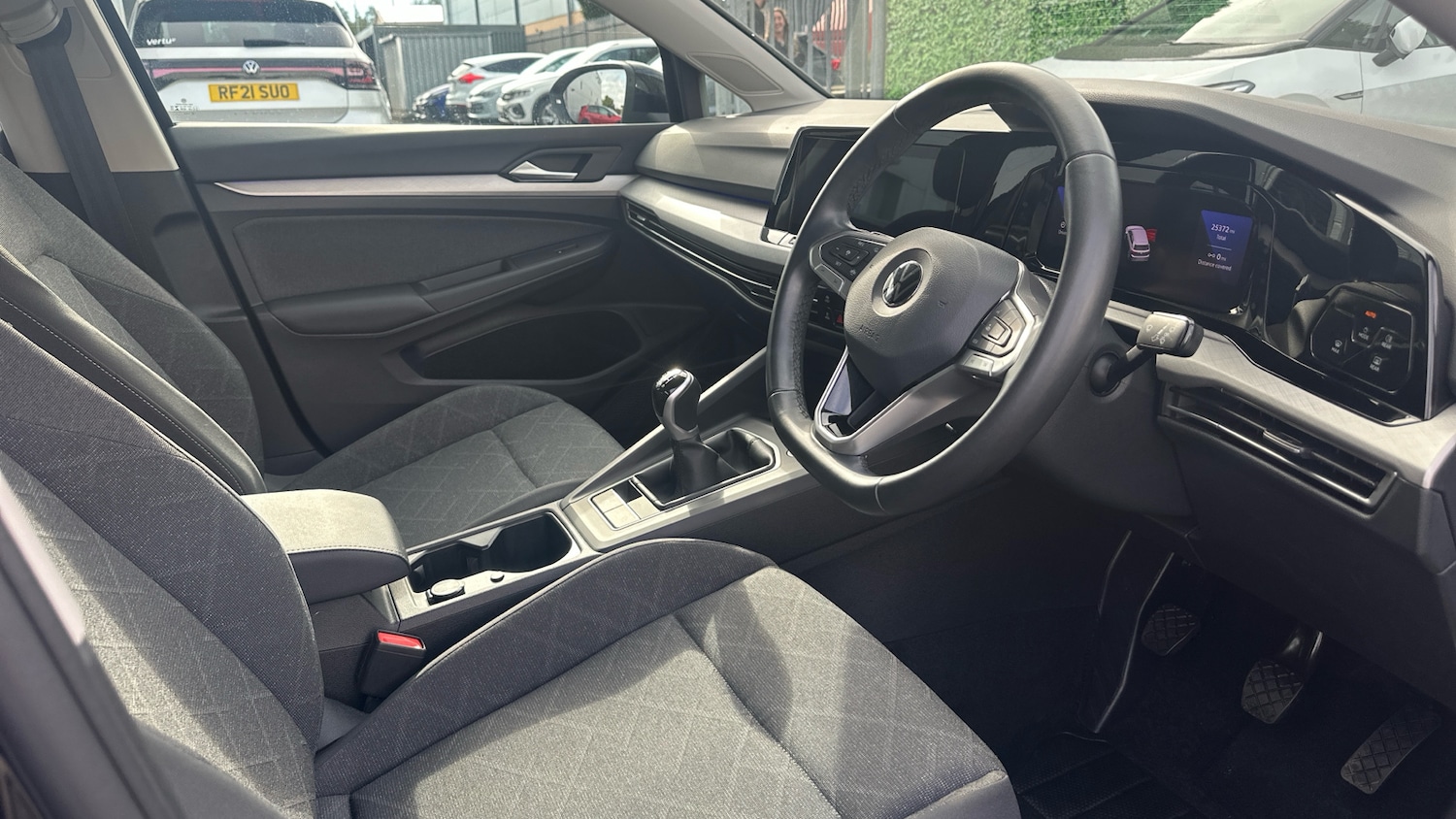 Used Volkswagen Golf 2022 for sale - 75946927: Photo 6