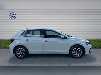 Used Volkswagen Polo 2024 for sale - 78788400: Photo