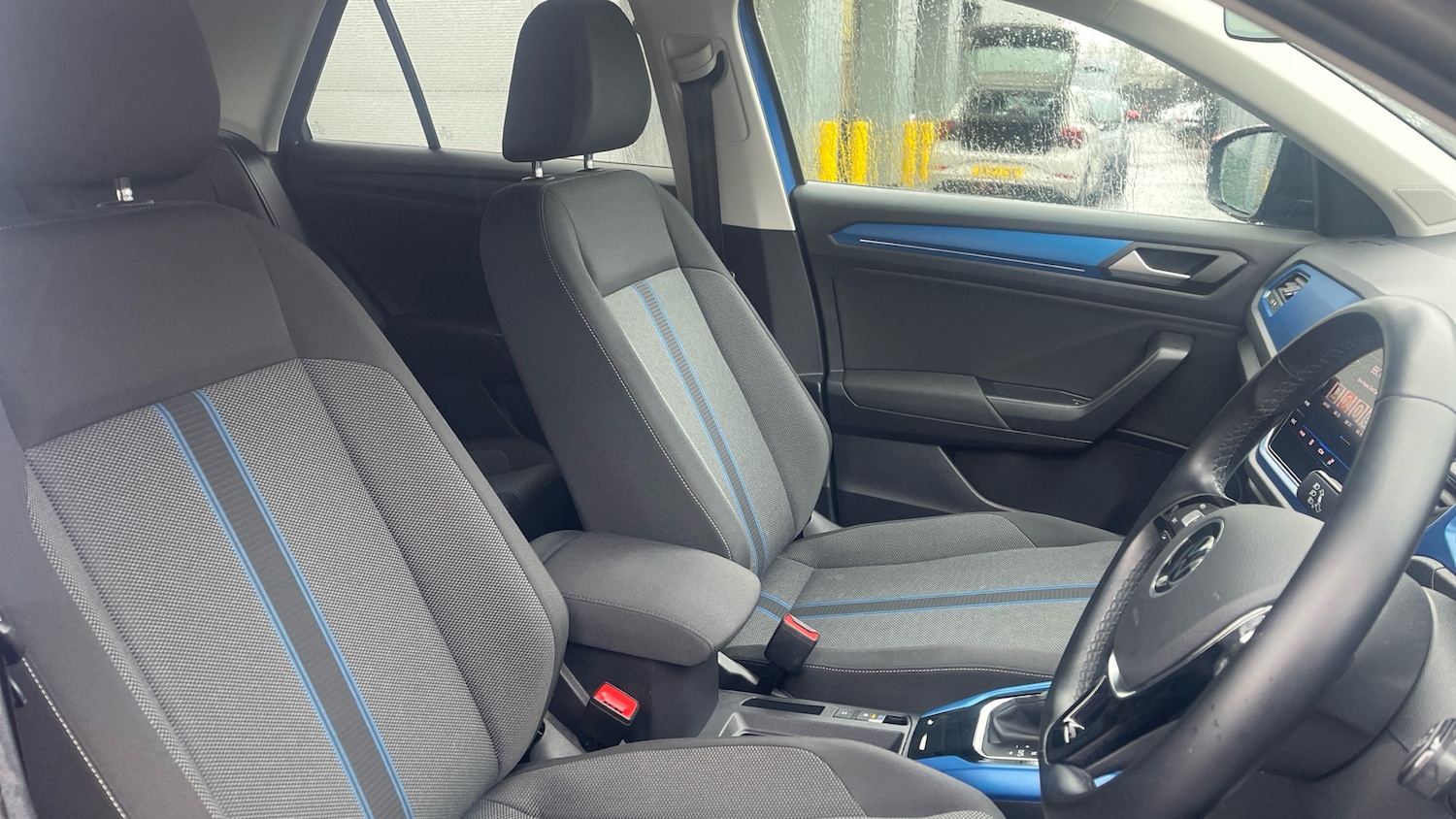 Used Volkswagen T-Roc 2021 for sale - 77460198: Photo 15