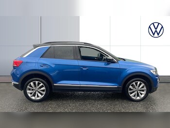 Used Volkswagen T-Roc 2021 for sale - 77460198: Photo