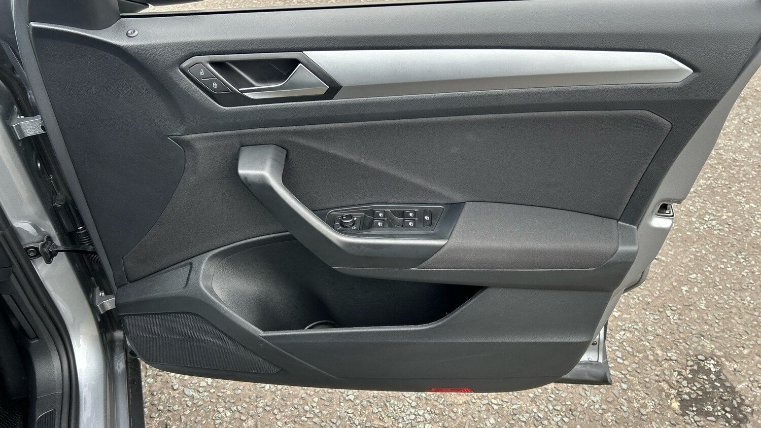 Used Volkswagen T-Roc 2025 for sale - 76222162: Photo 19