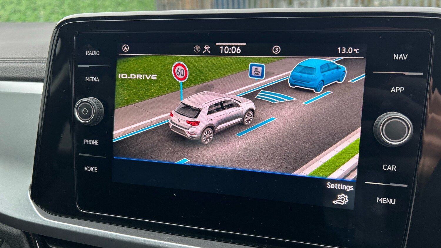 Used Volkswagen T-Roc 2025 for sale - 76222162: Photo 25