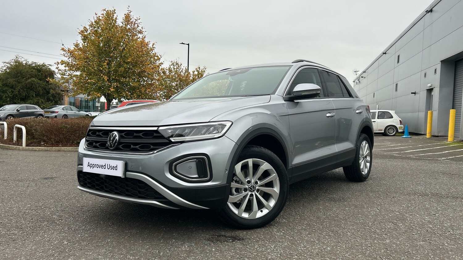 Used Volkswagen T-Roc 2025 for sale - 76222162: Photo 35