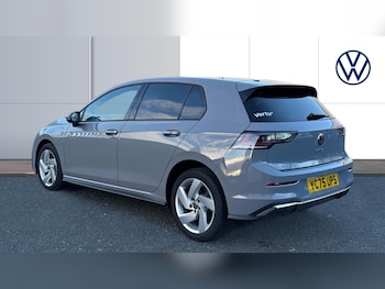 Used Volkswagen Golf 2025 for sale - 77063816: Photo